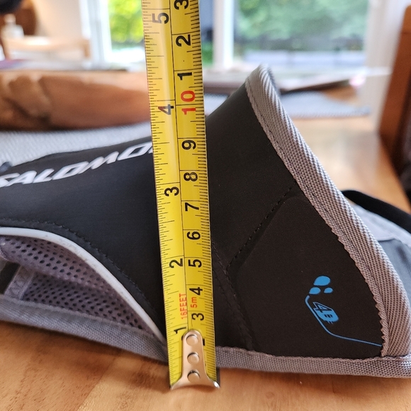 SALOMON Trail Running Hydration Belt with Bottle Holster - one size - Picture 9 of 11